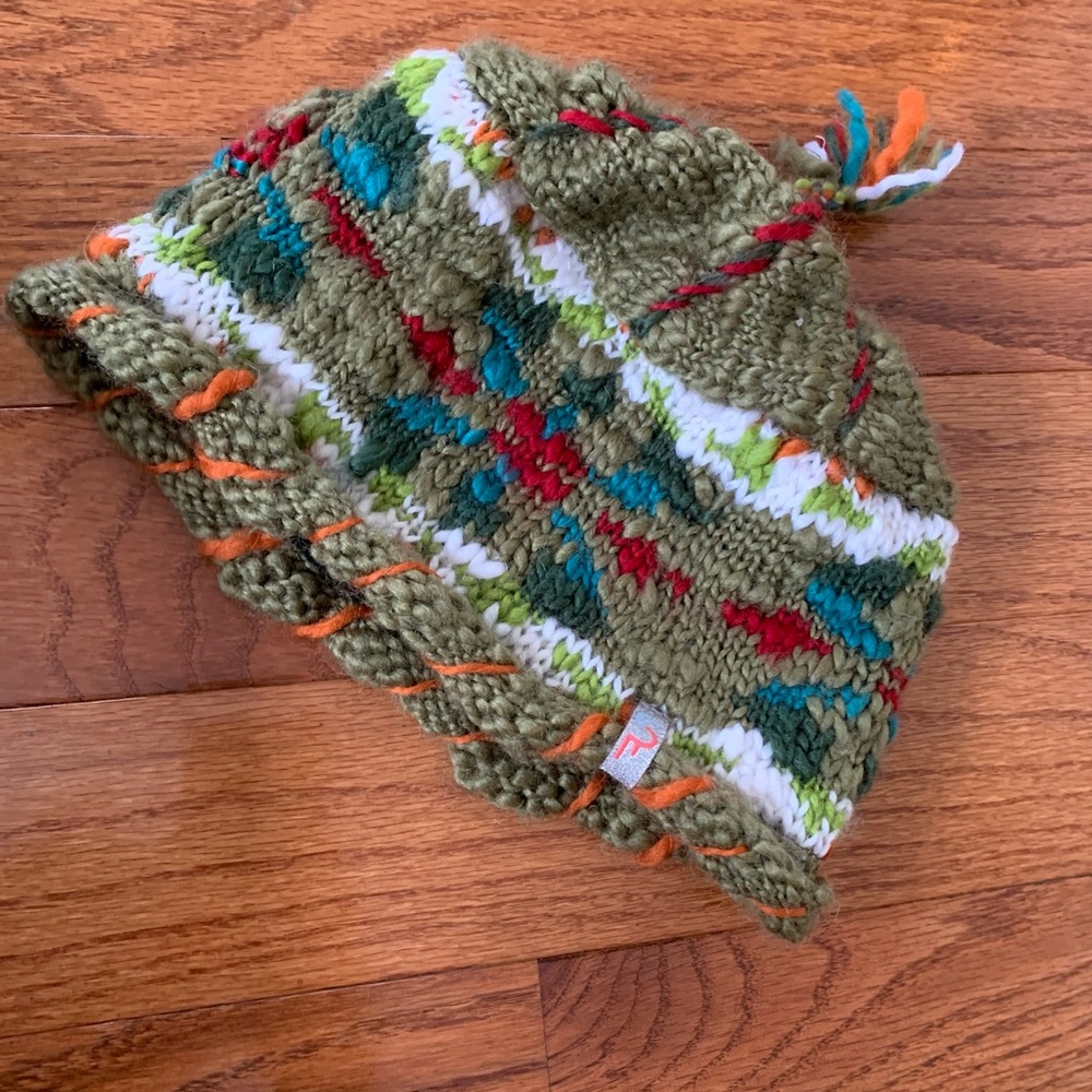 NWOT Richly Colourful Beanie Toque Olive & Teal